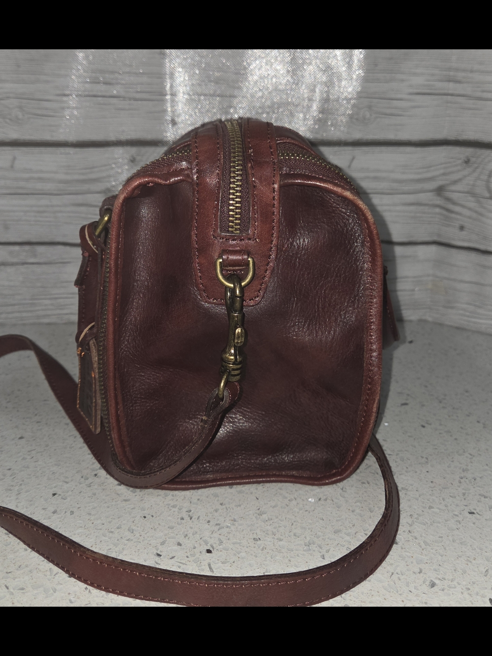 Old Trend Mini Trunk Crossbody Rusty Red - Picture 5 of 16